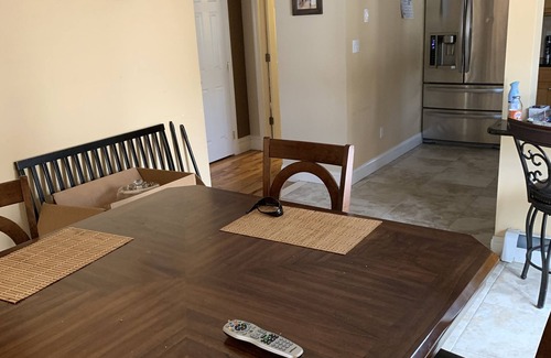 West Babylon Casa | The Playhouse 2BR / 2BA