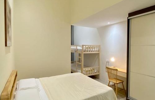 Taman Charming Apartamento | The Podium-3R2B-Free 2 Parking-12 Pax-D321