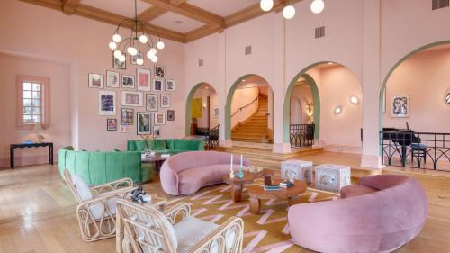 Palm Springs Villa | The Pond Estate by AvantStay Maximalist Designer Compound w 2 Casitas Indoor Outdoor Pools Tennis Court Gorgeous Mountain Views 12k sqft