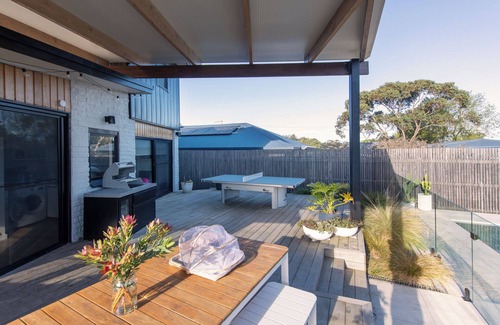Mount Martha Casa | The Pool House - Beach, Basketball, Table Tennis