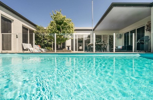 Portsea Casa | The Portsea Hideaway - Portsea Pool Paradiso