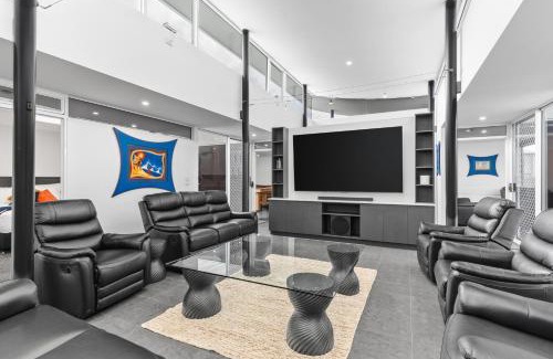 Shearwater Casa | The Prescription Pad - Group Getaway for Families