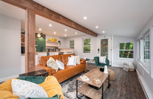 Turkey City Casa | Emlenton Cabin