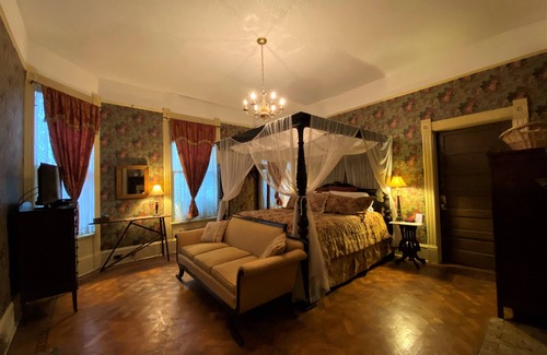 Olde Town Augusta Casa | The Queen Anne Inn