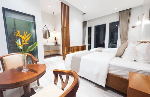 Kampot Hotel | The R&B Boutique