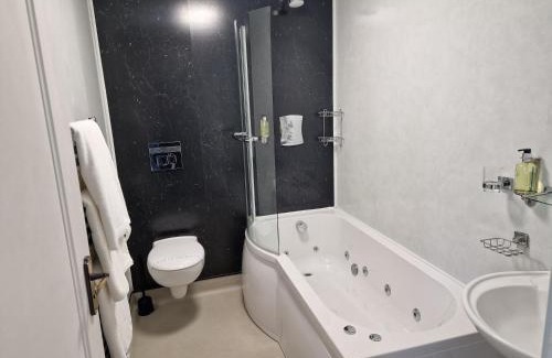 Presteigne Hotel | The Radnorshire Arms Hotel