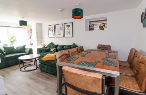 Llandudno Casa | The Railway Cottage