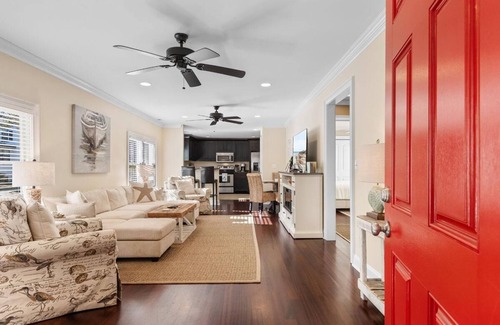 Georgetown Casa | The Red Door House in Historic Georgetown