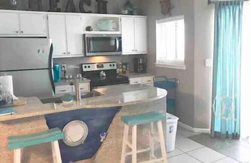 Fort Morgan Villa | The Reef Penthouse Condo With Breathtaking Views.