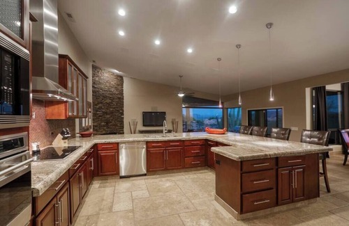 Fountain Hills Casa | The Refuge Summary: W