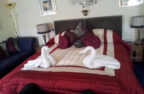 Thornton-Cleveleys Hotel | The Regal Hotel