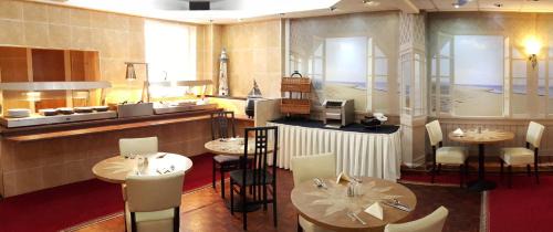 Thornton-Cleveleys Hotel | The Regal Hotel