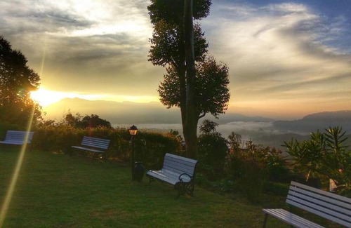 Chinnakanal Complejo | The Regalia Munnar