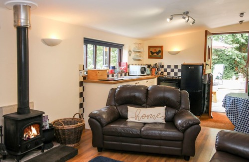 Oswestry Cabaña | The Retreat