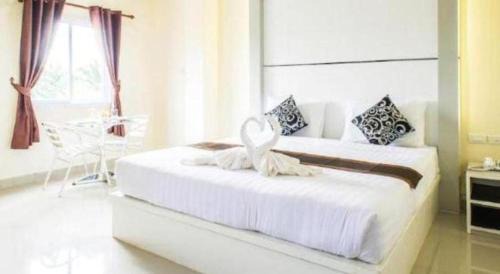 Makham Tia Hotel | The Rich Residence