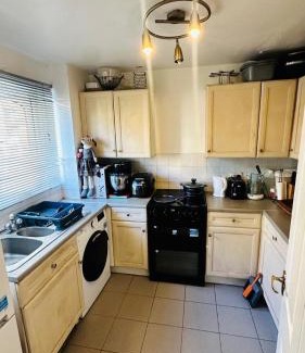 Lewisham Casa | The Right Place. A Fabulous/Cozy Double Room