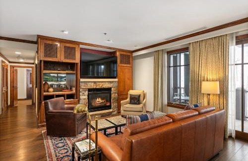 Aspen Casa | The Ritz-Carlton Club, Two-Bedroom Premier Residence 8307, Ski-in & Ski-out Resort in Aspen Highlands