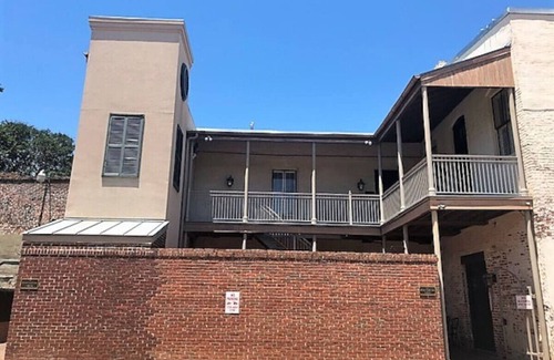 Natchez Casa | The River Walk Inn - Rooms 801-806