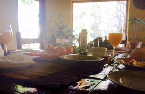 Greater Johannesburg Metropolitan Area Cabina | The Rivonia River Lodge