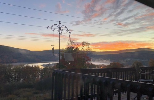 Fort Hill Casa | High Point Lake House-Se aceptan mascotas