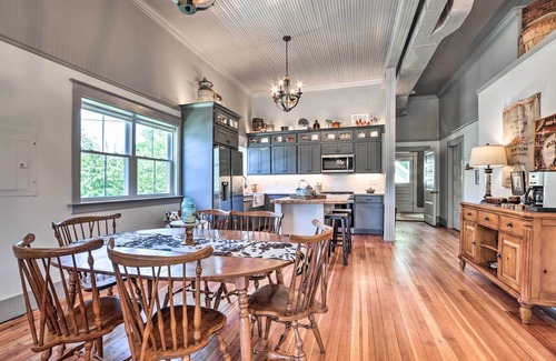Defiance Apartamento | 'The Ruebling House': Bright, Modern, & Renovated!