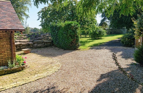 Penycae Cabaña | The Saddlery, perfect for a couple’s getaway.