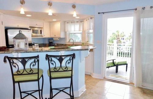 Tybee Island Condominio | The Salty Crab ~ South Beach, Tybee Island