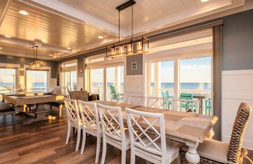 Oak Island Casa | The Sandcastle by Oak Island Accommodations