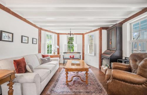 Historic District Casa | The Sandpiper - Just Steps to Downtown Beaufort and Beaufort River