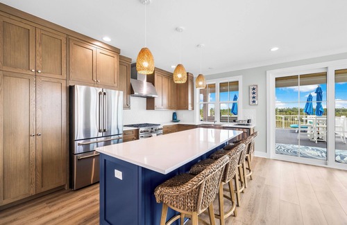 Bay County Casa | The Sea Suite: Lovely Sugar Sands Home- Priv. Pool, Sleeps 18, Game & Movie Room