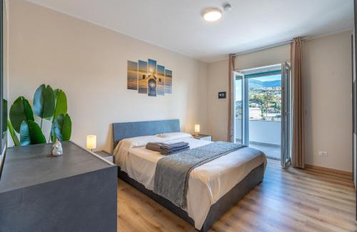 Sanremo Apartamento | The Secret Garden - Jacuzzi Privata e Relax a Sanremo