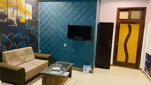Hyderabad Casa | The Serena guest House