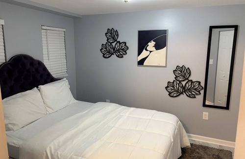 Northwest Hotel | The Serene Spring House Retreat