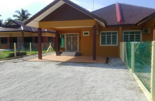 Kuala Terengganu Casa | The Seroja Homestay Gong Badak
