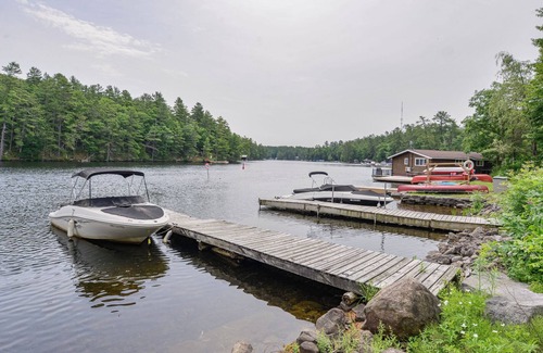 Severn Cabaña | The Severn Cottage @ Cozy lakeview @ The Severn Falls Marina