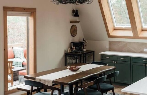 Basye Casa | The Shack- Basye, Virginia