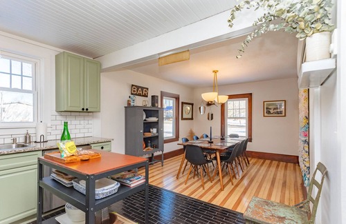 Livingston Manor Casa | The Shandelee Brook House in Livingston Manor. Pet Friendly!