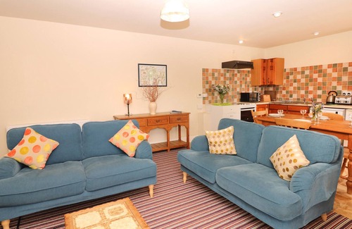 Colyton Cabaña | EL SHIPPEN, admite mascotas, con chimenea en Colyton, Ref 976058