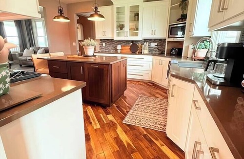 Claytonville Casa | The Shively House, A Cozy Country Home Retreat