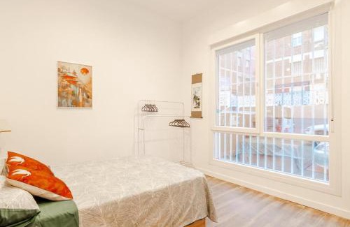 Almendrales Apartamento | The Silk Road Stay