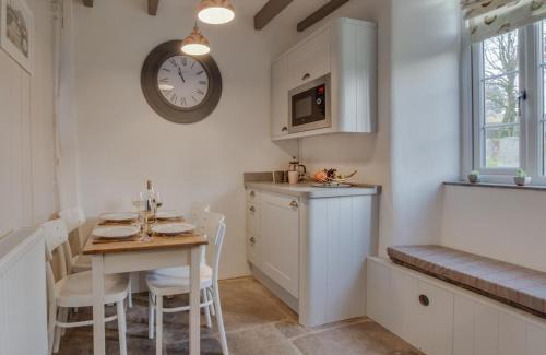 Hawes Casa | The Snug