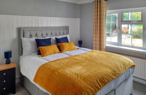 Southwell Casa | The Snug