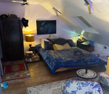 Holborn and Covent Garden Casa | The Snug in a Quaint English Mews House