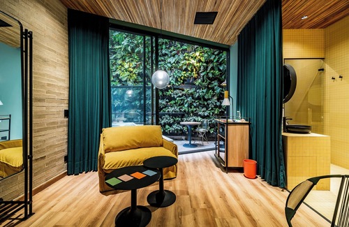 Santa Cruz Hotel | The Somos Bold Hotel