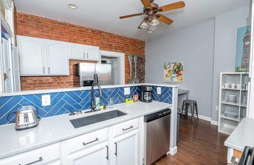 Southgate Casa | The Southgate Trolley House
