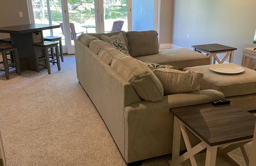Caseville Casa | The Spacious Canal Condo