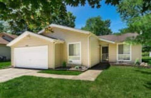 Columbus Casa | The Spacious Hilliard House