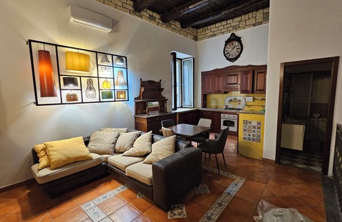 Historical Center Condominio | The Spanish Palace suites, rooms, apartments & terraces