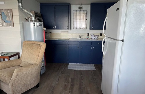 Perham Cabina | The Sportsman Cabin on Big Pine Lake! Sandy shore and amazing views await!
