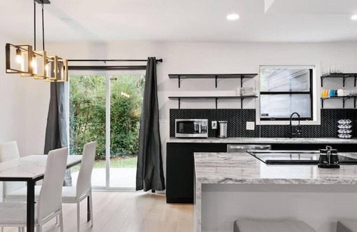 Smyrna Apartamento | The Springwood Retreat Central High Luxury